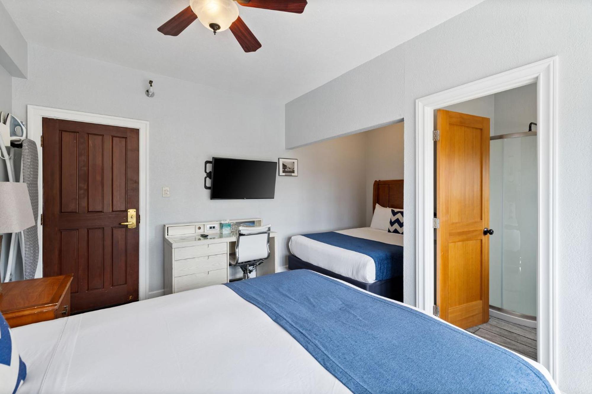 College Inn Hotel Seattle Eksteriør billede